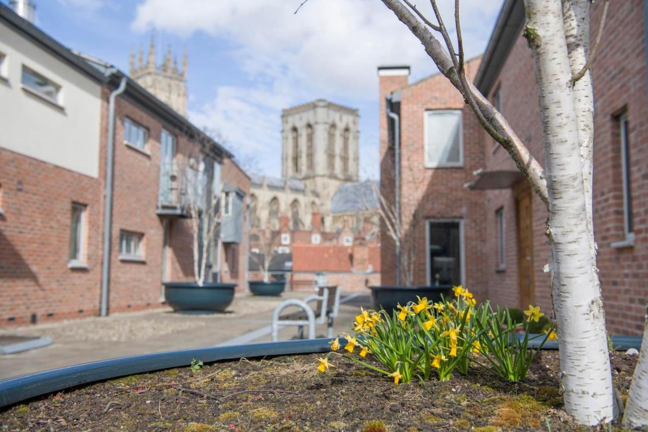 St Helen'S House With Minster Views Lejlighed York Eksteriør billede