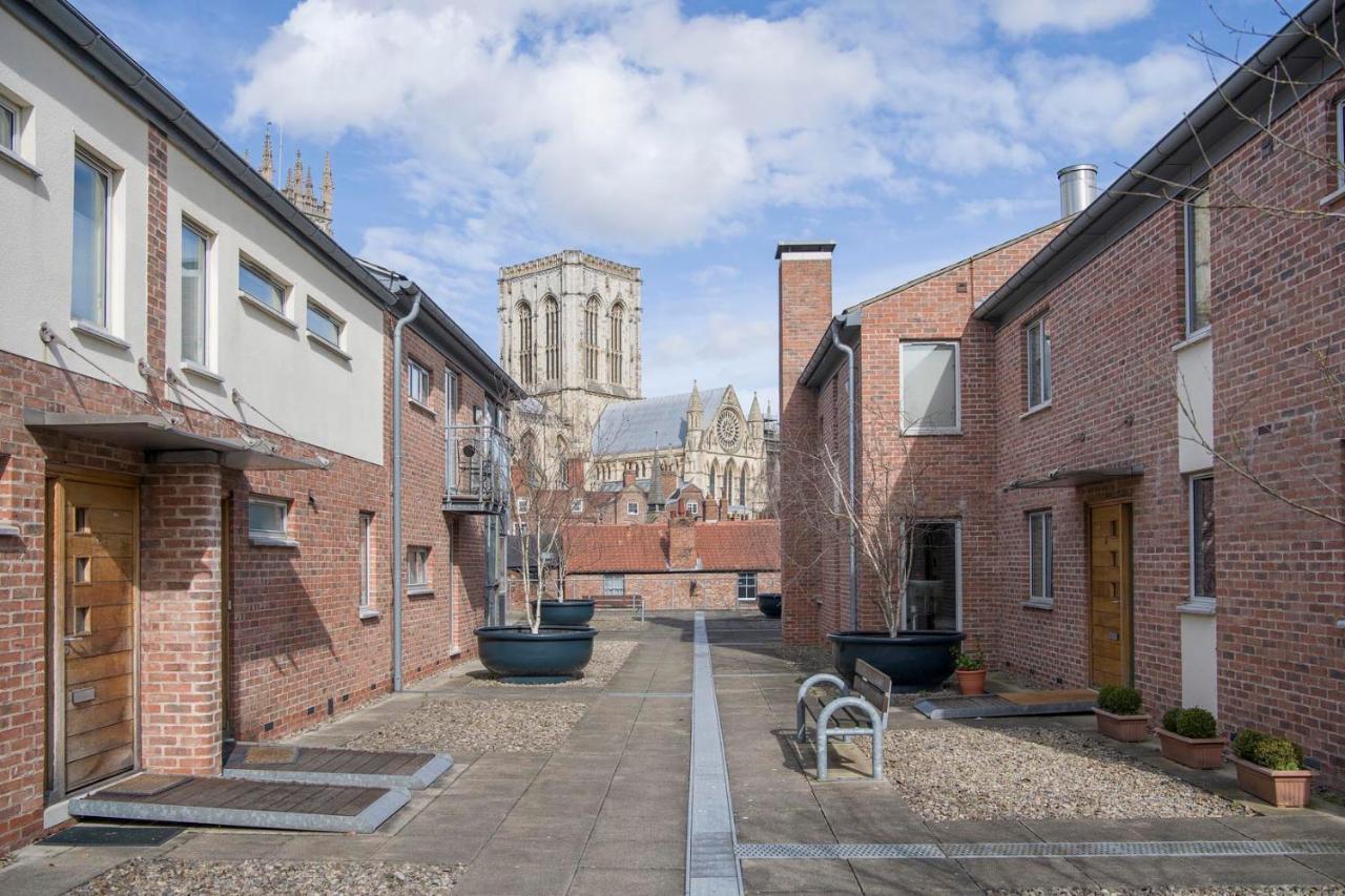 St Helen'S House With Minster Views Lejlighed York Eksteriør billede
