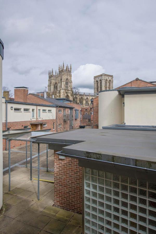 St Helen'S House With Minster Views Lejlighed York Eksteriør billede