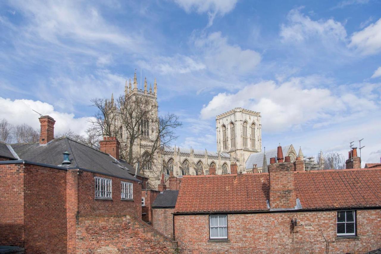 St Helen'S House With Minster Views Lejlighed York Eksteriør billede
